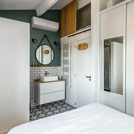 Charming 1-bedroom With Terrace And Communal Pool - - Welkeys Gassin